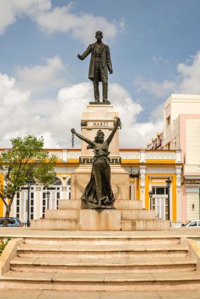 Indalo_Cuba_Matanzas-Parque-de-la-Libertad Indalo_Cuba_Matanzas-Parque-de-la-Libertad