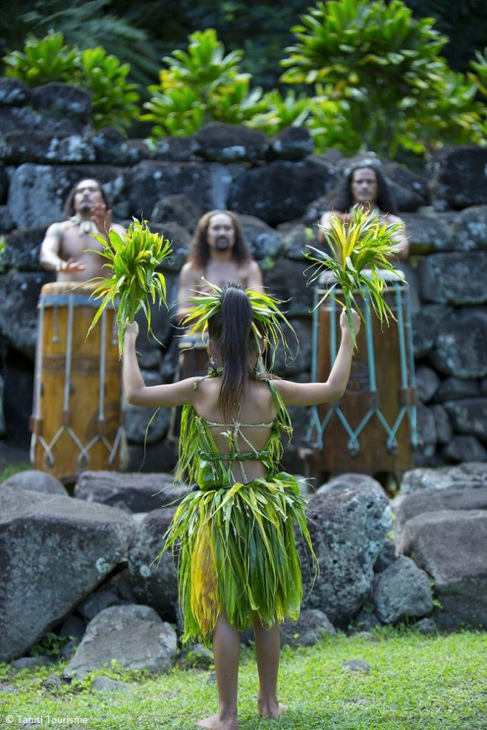 Indalo_Polynesie_Guide_Hiva Oa-ceremonie