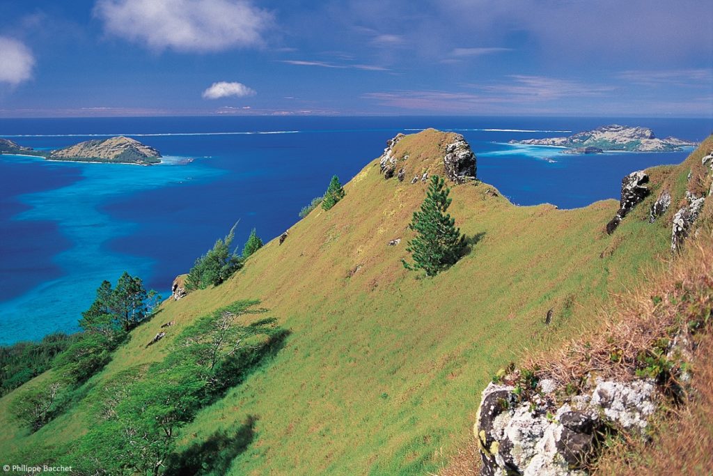 Indalo_Polynesie_Guide_Mangareva-montagne